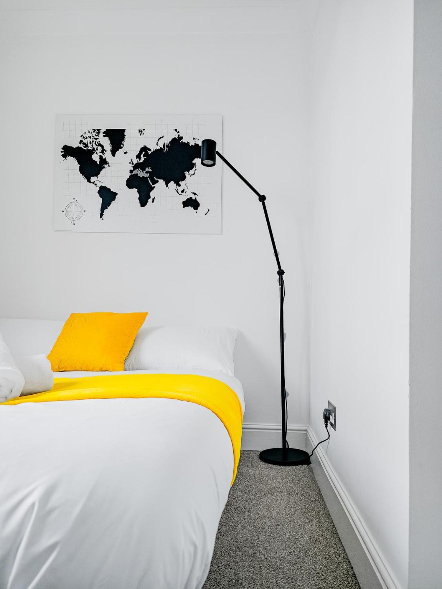 Charming London Home, Opp Arnos Grove Underground Station, Parking New Southgate Exterior photo